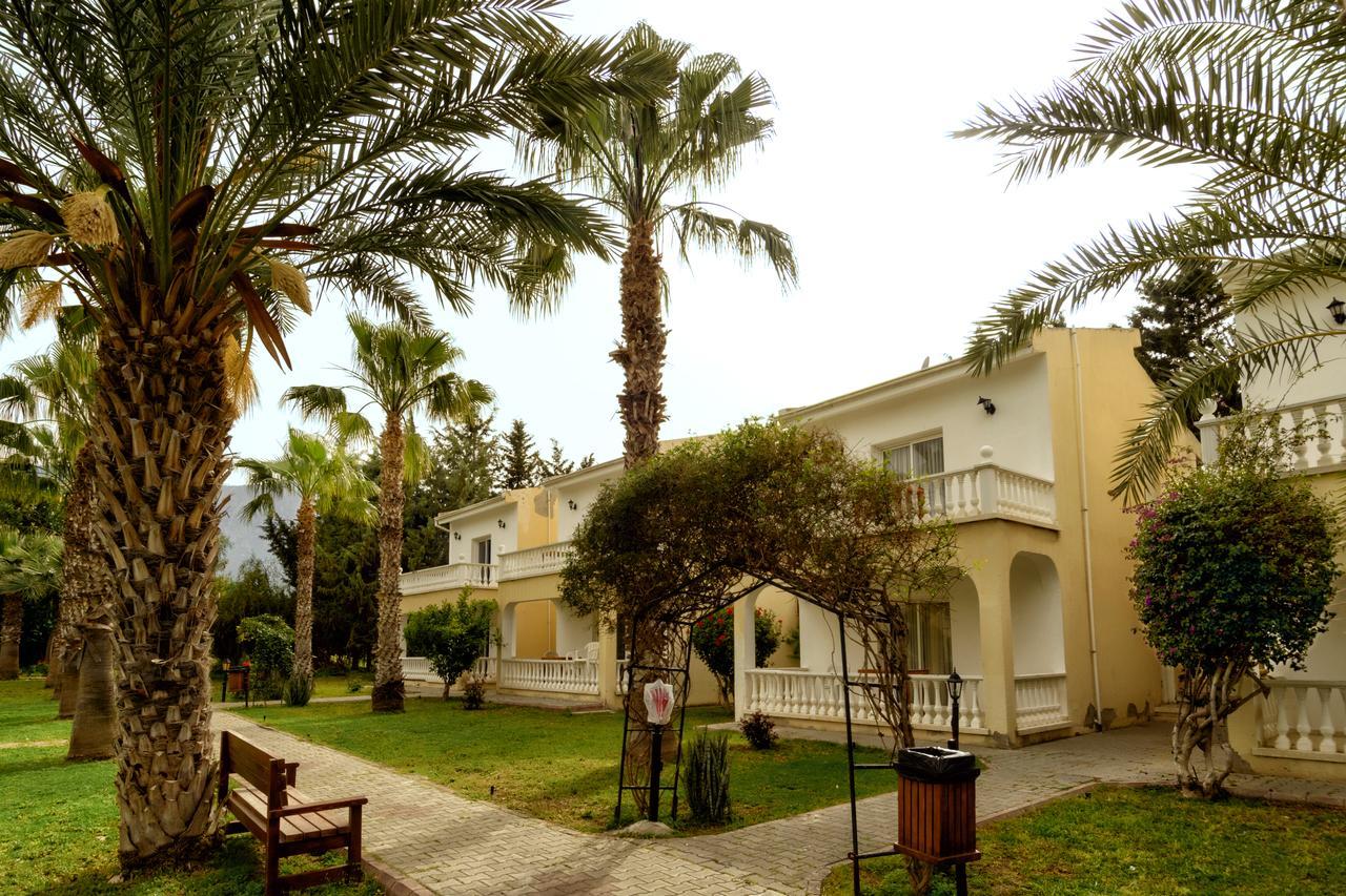 Hotel Mountain View Agia Varvara Exterior foto